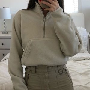ARITZIA POLAR 1/4 ZIP CROP SWEATER